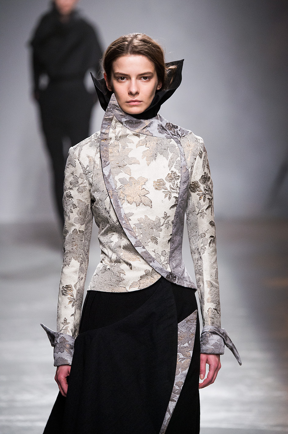 Paris woman fashion Week Fall Winter 2015-16AGANOVICH show