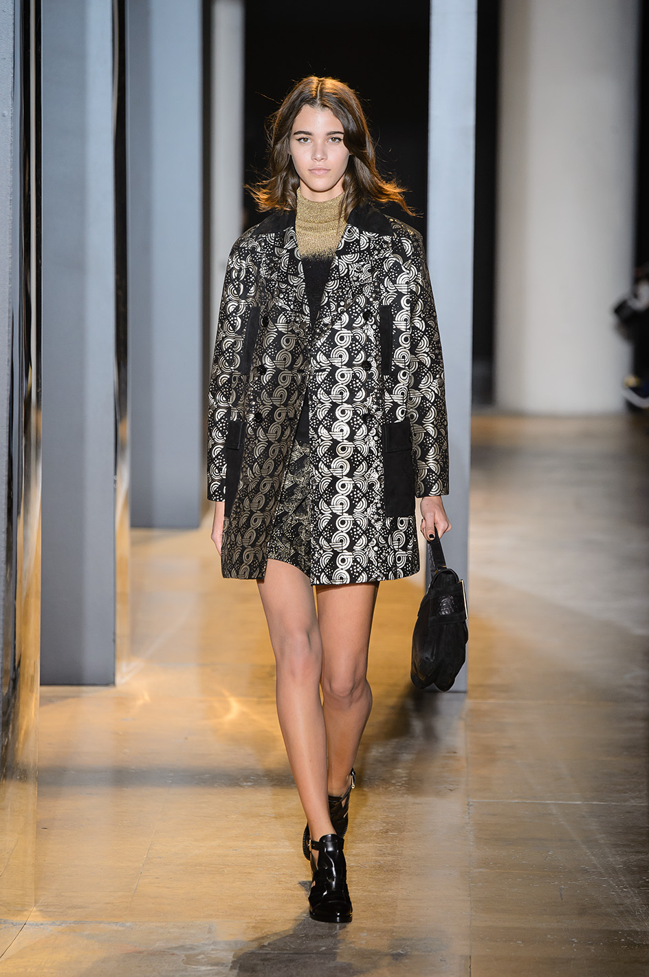 Paris woman fashion Week Fall Winter 2015-16John Galliano show