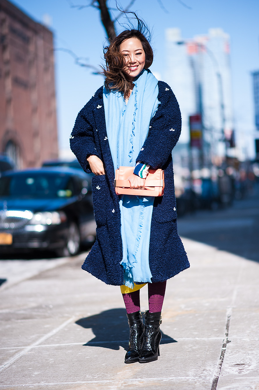 New York woman fashion Week Fall Winter 2015-16
In the picture: Aimee Song