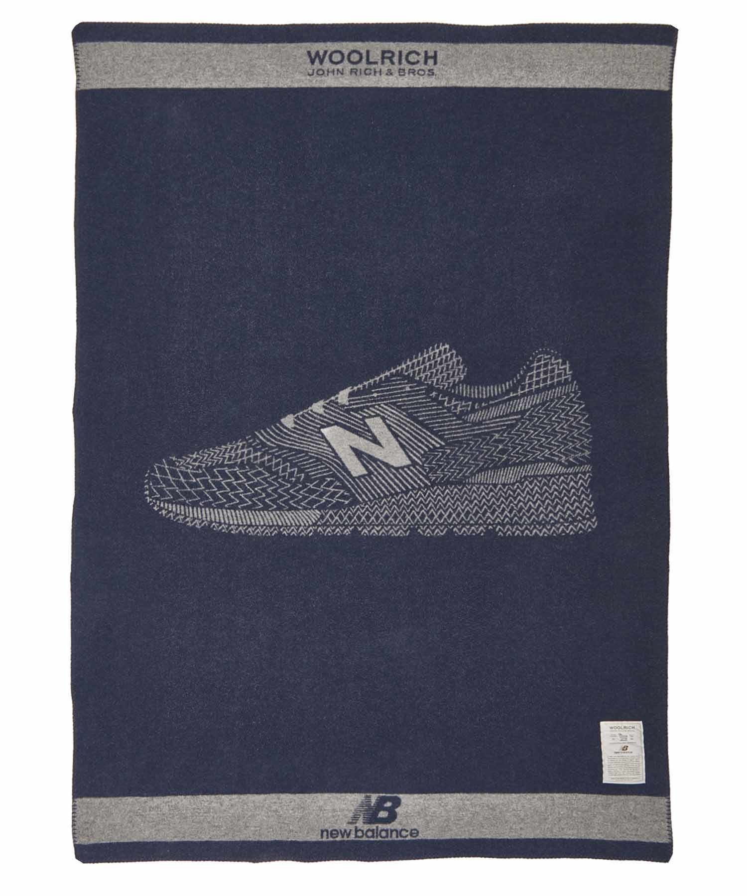 Woolrich and New Balance WR_4085_NVY_FOLD