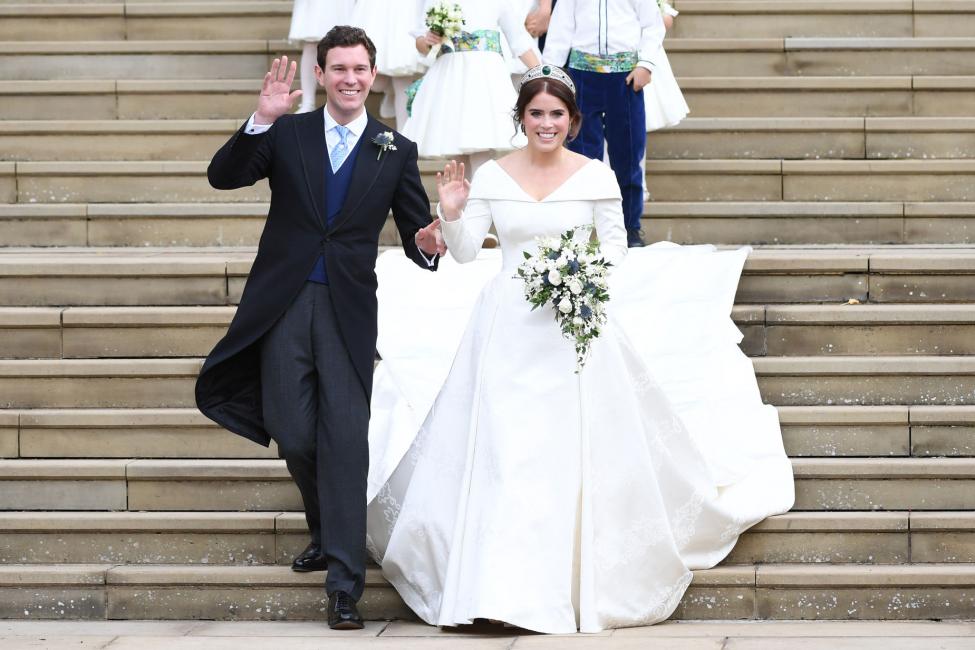 Royal-family-releases-official-Princess-Eugenie-wedding-pics