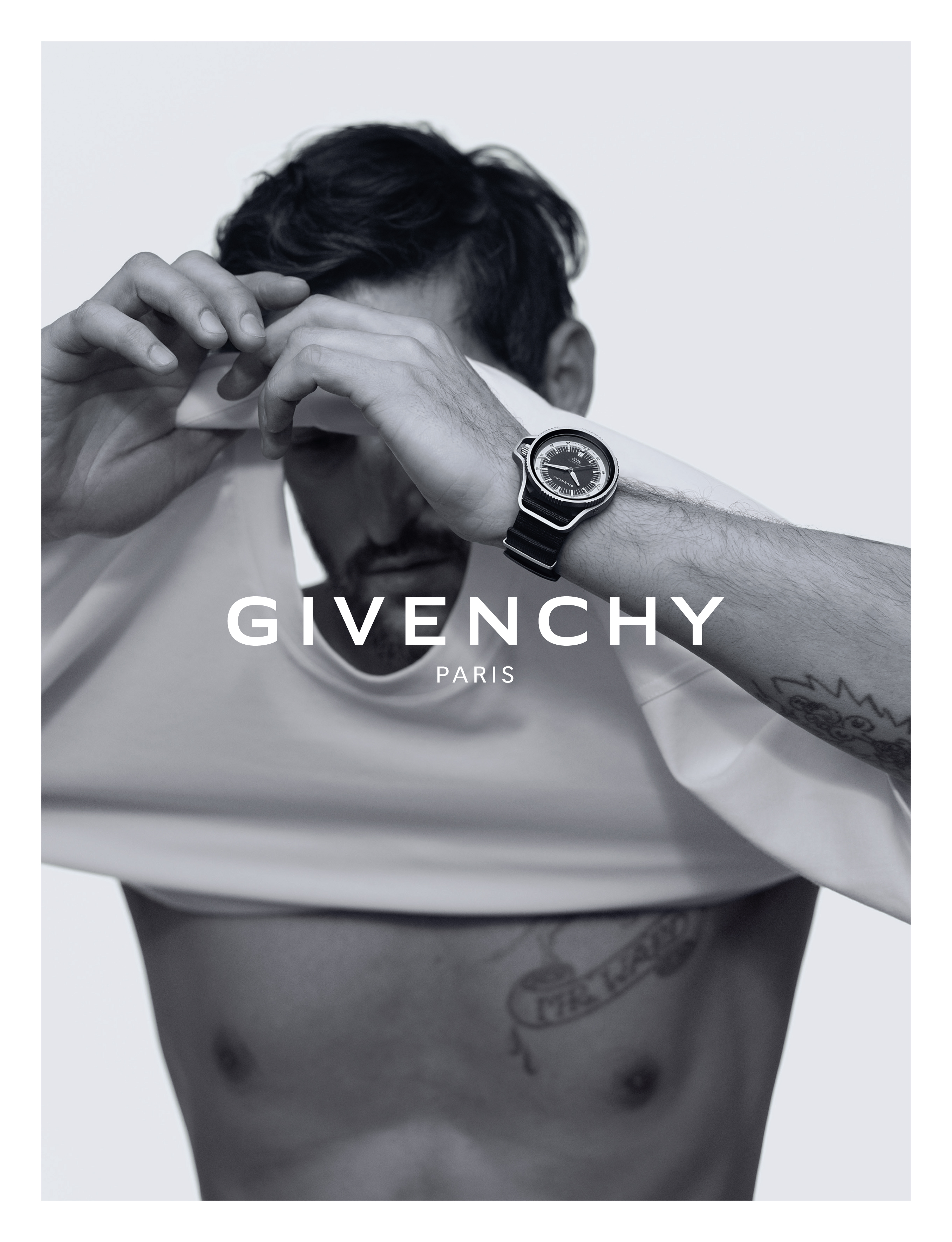 The Givenchy Seventeen Watch Titanium COLLEZIONI